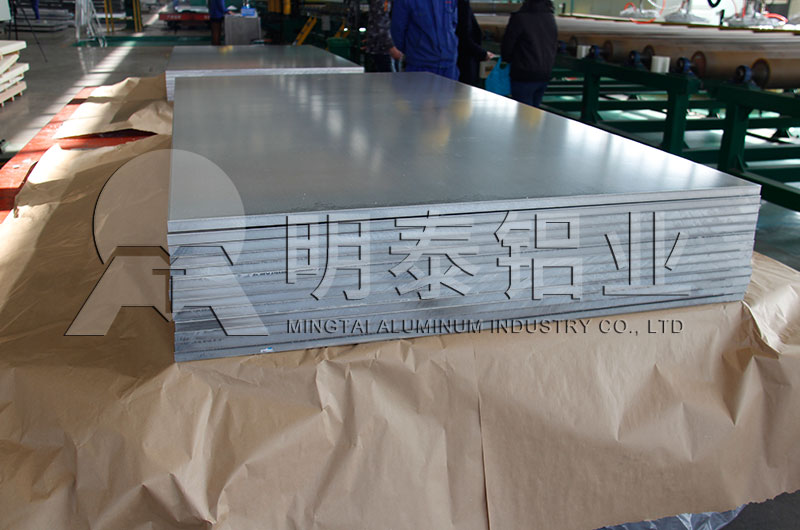 鋁板可以用在散熱器上嗎？散熱器鋁板選用哪個規(guī)格比較好？價格高嗎？